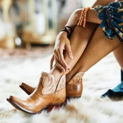 Ariat Women's Hazel Western Boot 17 Ariat Women's Hazel Western Boot -Ariat Store 10040394 lifestyle