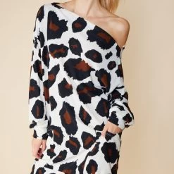Long Sleeve Animal Print Dress -Ariat Store 15597135 f1ee301e c5fb 4416 befc 6dd14652722c